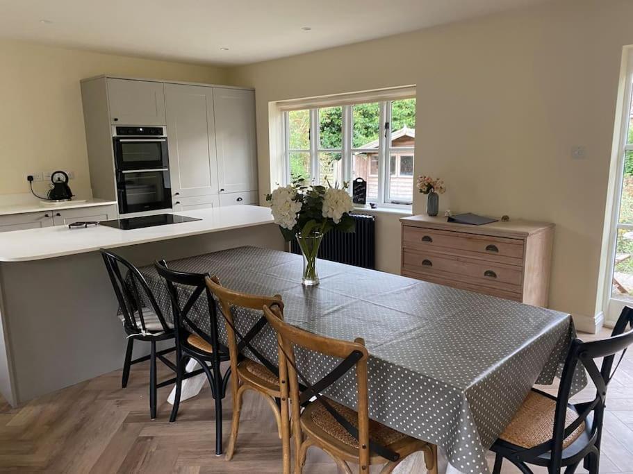 Lovely Quiet Cottage Sleeps 4 Adults, 4 Children, Dog Friendly Cley next the Sea Eksteriør bilde